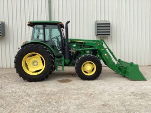 2022 John Deere 6105E 4