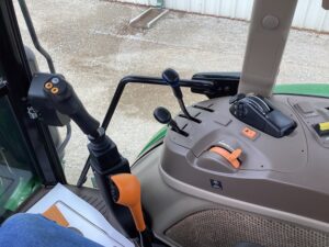 2023 John Deere 5100M 17