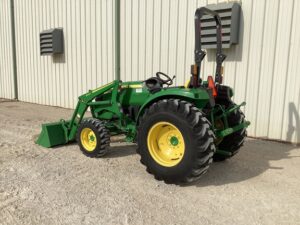 2024 John Deere 4052M 3