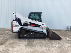2016 Bobcat T870 4
