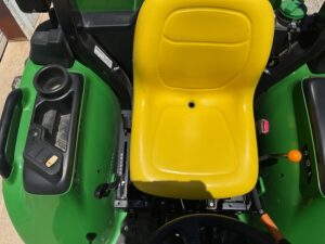 2022 John Deere 3038E 9