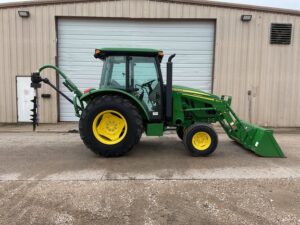 2025 John Deere 5067E 3